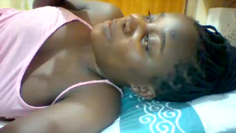 Snapshot of zainxxxx chatting on 03.04.25 zainxxxx online show from 03.04.25