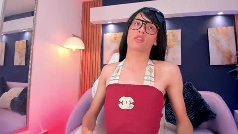 Zaira  online show from 06.04.26