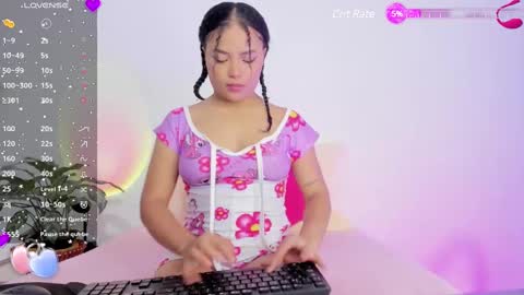 Zaira  online show from 12.17.24