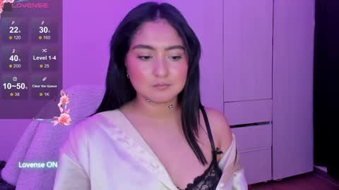 Snapshot of zakura_ania chatting on 05.25.26 zakura_ania online show from 05.25.26