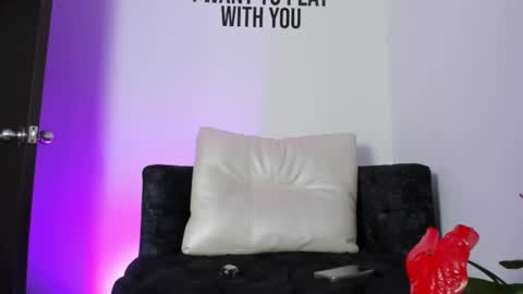 zamira_taylor online show from 02.27.25