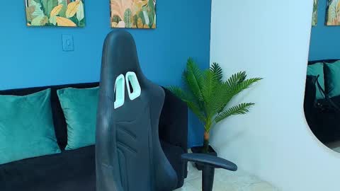 zamira_taylor online show from 09.19.25