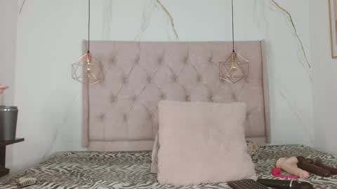 ZAMIRA online show from 10.06.25