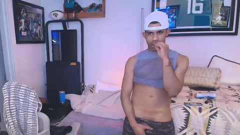 Snapshot of zamoraedii1994 chatting on 12.27.24 Edii online show from 12.27.24