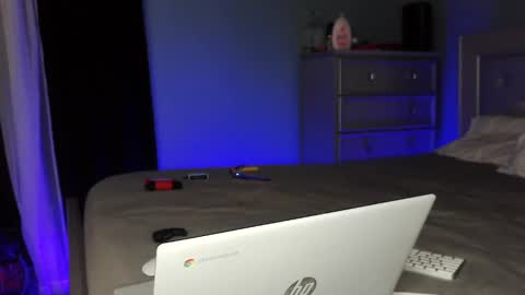 Snapshot of zamoraedii1994 chatting on 01.11.25 Edii online show from 01.11.25