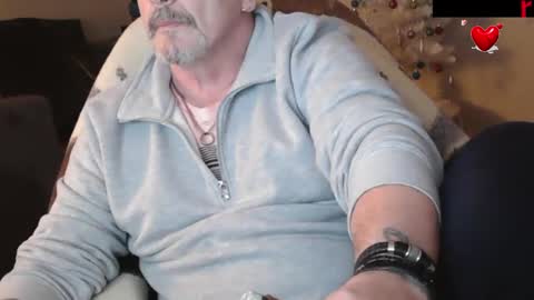 Snapshot of zander007 chatting on 03.12.25 zander007 online show from 03.12.25