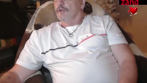 Snapshot of zander007 chatting on 09.15.25 zander007 online show from 09.15.25