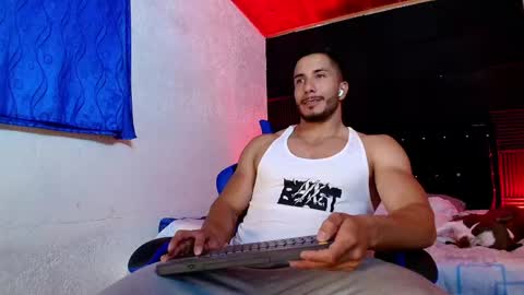 Snapshot of zanemaverick chatting on 04.18.26 zanemaverick online show from 04.18.26
