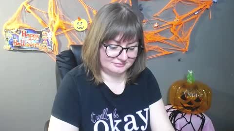 zannadreil online show from 10.14.25