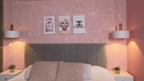 Snapshot of zara__sweet chatting on 10.08.25 Zara Sweet online show from 10.08.25