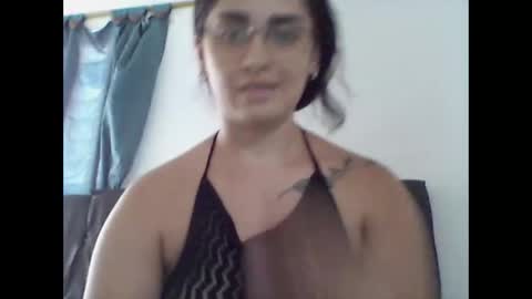 zaraa_lopez online show from 11.19.25
