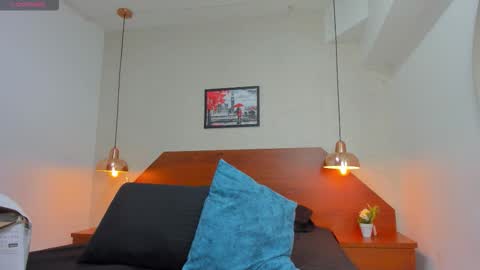 Snapshot of zarablaze6 chatting on 12.05.25 Zara online show from 12.05.25