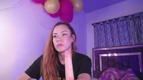 Snapshot of zaracollinx chatting on 02.05.25 Zara online show from 02.05.25