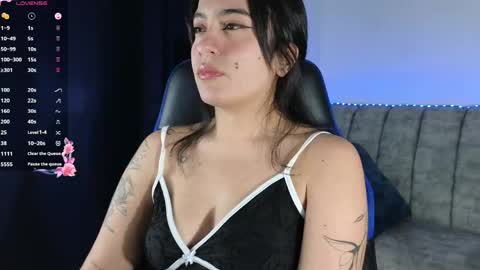 Snapshot of zaradames_ chatting on 06.06.26 zaradames_ online show from 06.06.26