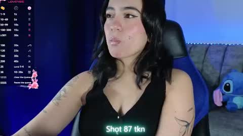Snapshot of zaradames_ chatting on 07.17.26 zaradames_ online show from 07.17.26