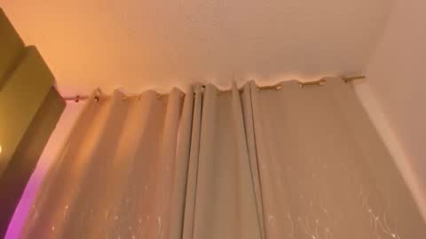 Snapshot of zaradulce chatting on 02.23.26 Zara . online show from 02.23.26