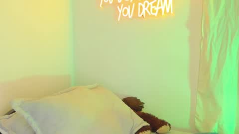   online show from 01.31.25