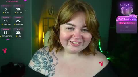 Snapshot of zarareign_ chatting on 12.07.24 Lola online show from 12.07.24