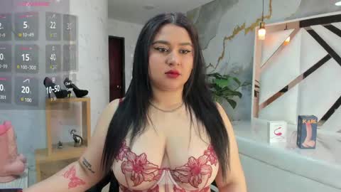 Snapshot of zarath_tf chatting on 04.22.26 Zarath online show from 04.22.26