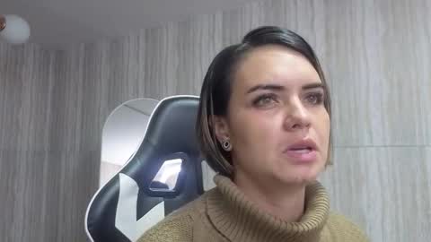 Snapshot of zarcasutra_t chatting on 02.12.26 Isabella online show from 02.12.26