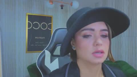 Snapshot of zarcasutra_t chatting on 02.19.26 Isabella online show from 02.19.26