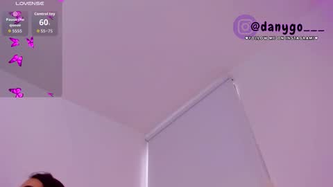 Snapshot of zarianaevanz chatting on 11.29.25 Zariana online show from 11.29.25