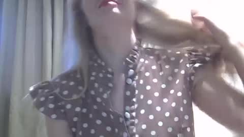 Zarina Swift online show from 12.20.24