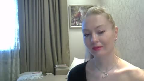 Zarina Swift online show from 01.28.25