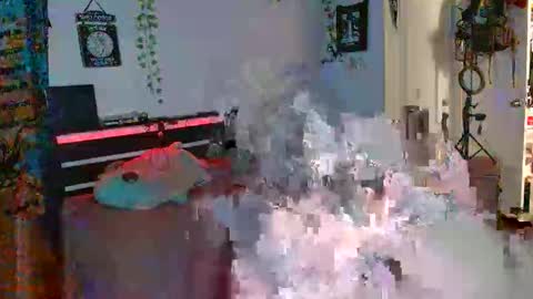 Snapshot of zawmbiemoonz chatting on 04.09.26 zawmbiemoonz online show from 04.09.26