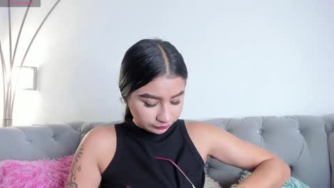  Zayda  online show from 01.04.25