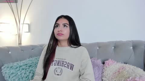  Zayda  online show from 01.13.25