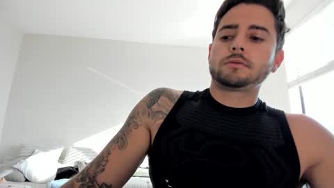 Snapshot of zaylanez chatting on 02.09.26 Zay lanez online show from 02.09.26