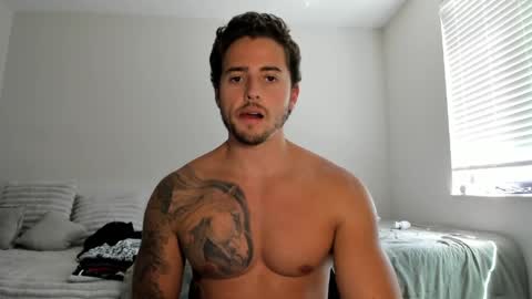 Snapshot of zaylanez chatting on 03.31.26 Zay lanez online show from 03.31.26