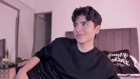 Hii im Zay.                 I save money for education. PVT Open. online show from 01.07.26