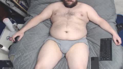 Snapshot of zazizzle chatting on 12.21.24 zazizzle online show from 12.21.24