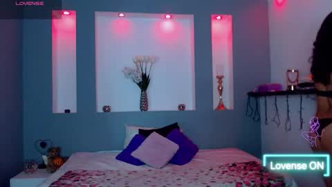 Karolyne online show from 01.18.26