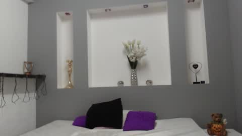 Karolyne online show from 03.12.26