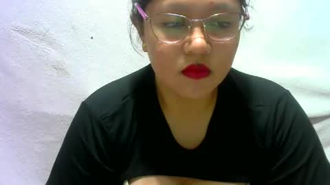 Snapshot of zeannalicious chatting on 12.29.24 Im Zeanna online show from 12.29.24