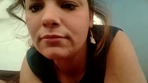 Snapshot of zellelajay2009 chatting on 12.19.25 KENDAL Kaylee online show from 12.19.25