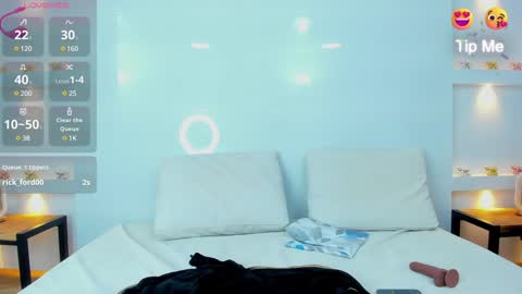 Zenda Evans online show from 01.31.25