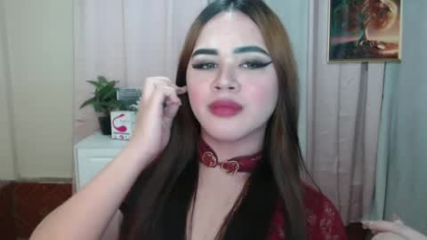 Snapshot of zendaya_amore chatting on 12.08.24 Zendaya online show from 12.08.24