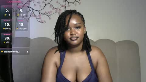 Snapshot of zendayah47 chatting on 05.11.26 Caramel online show from 05.11.26