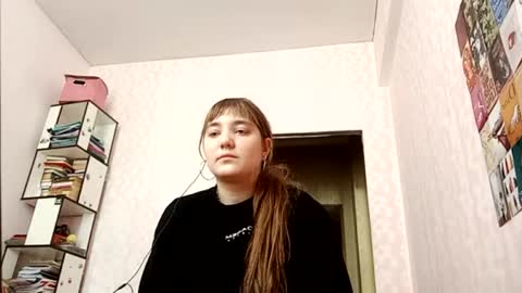 zeniabrossoit online show from 05.23.26