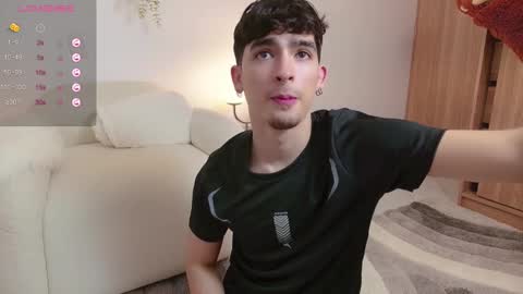 Snapshot of zenn_rush chatting on 03.08.25 Zenn online show from 03.08.25