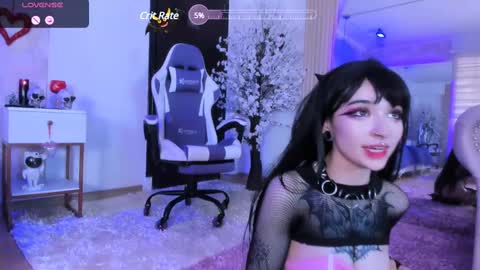 Snapshot of zephirah_abney chatting on 02.16.25 online show from 02.16.25