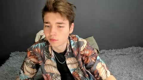 Snapshot of zeriixx chatting on 04.20.26 Ethan online show from 04.20.26