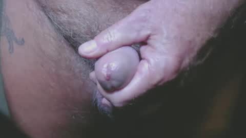 Snapshot of zerozero5555 chatting on 12.04.24 bambi cumslut online show from 12.04.24