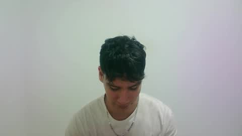 Snapshot of zeus_183 chatting on 09.30.25 zeus_183 online show from 09.30.25