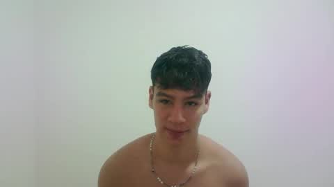 Snapshot of zeus_183 chatting on 10.01.25 zeus_183 online show from 10.01.25