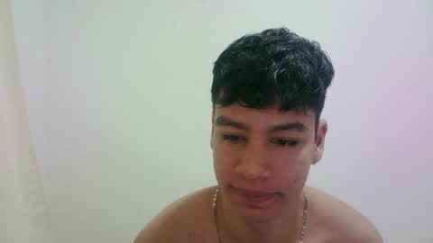 zeus_183 online show from 12.05.25